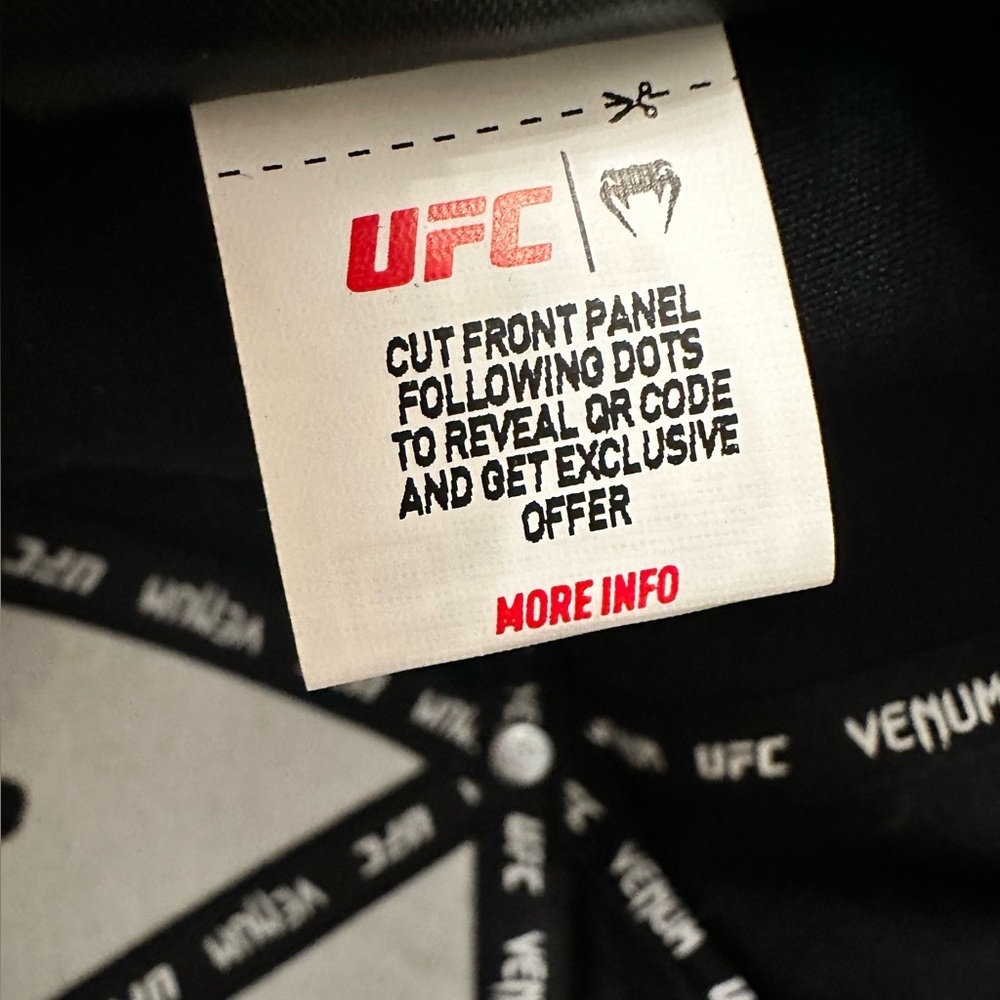 UFC Venum Authentic Fight Week 2.0 Unisex Hat Black Red Silver NWT $45 - Picture 10 of 10
